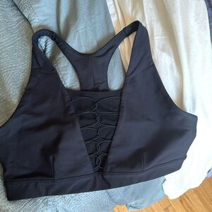 Mesh v neck sports bra